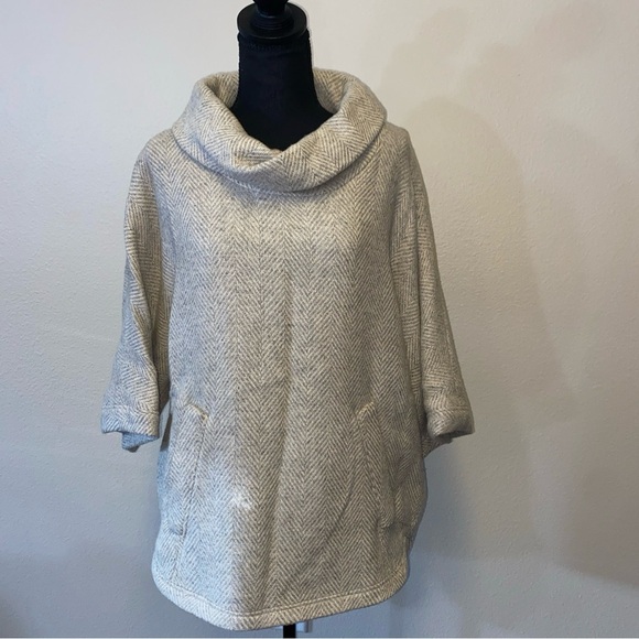 J. Crew Wool Blend Herringbone Cowl Neck Poncho Women Sz MediumOVERSIZED - Picture 5 of 10